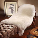 HLZDH Faux Fur Soft Fluffy Single Sheepskin Stule Style Rug, Faux Fleece Chair Cover Seat Pad Soft Fluffy Shaggy Area Rugs for Bedroom Sofa Floor（White, 60 X 90 CM） HLZDH